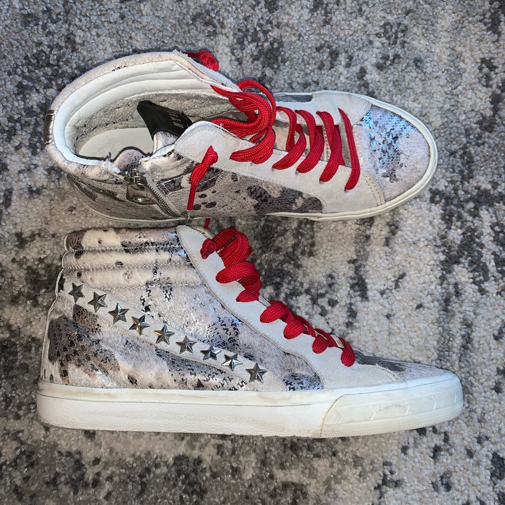 Steve Madden Sneakers